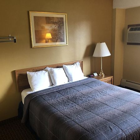 Oyo Hotel Glendive - Yellowstone River エクステリア 写真